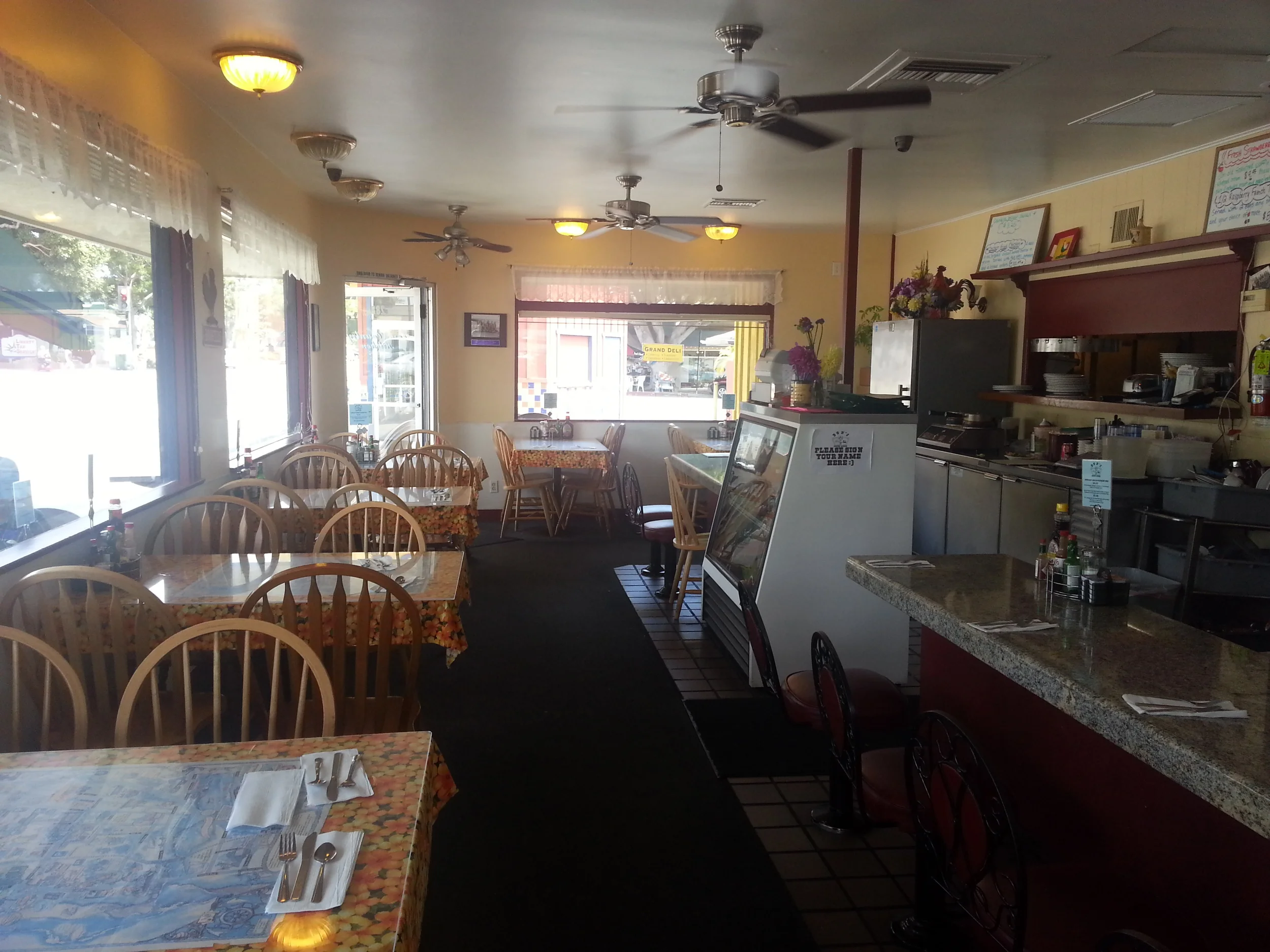 Don's Country Kitchen‎ in Carlsbad, CA (3)