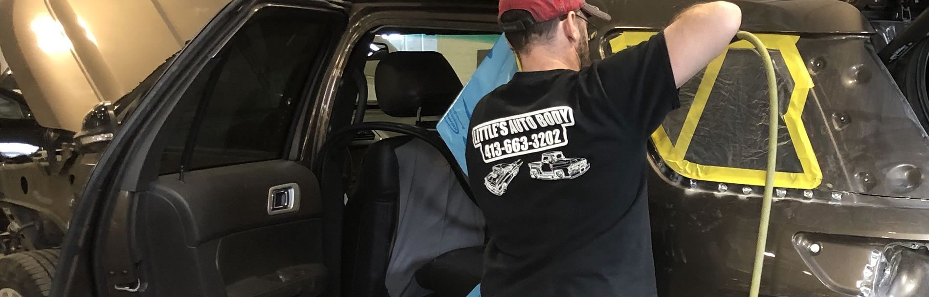 Little's Auto Body in North Adams, MA