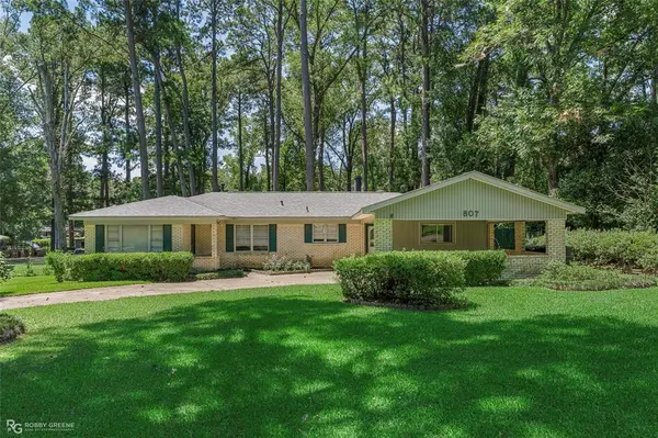 Pinnacle Realty Advisors: Melissa Forney in Shreveport, LA