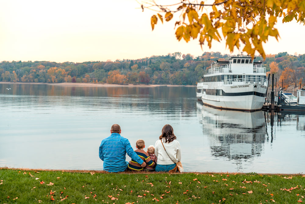 Discover Hudson in Hudson, WI (2)
