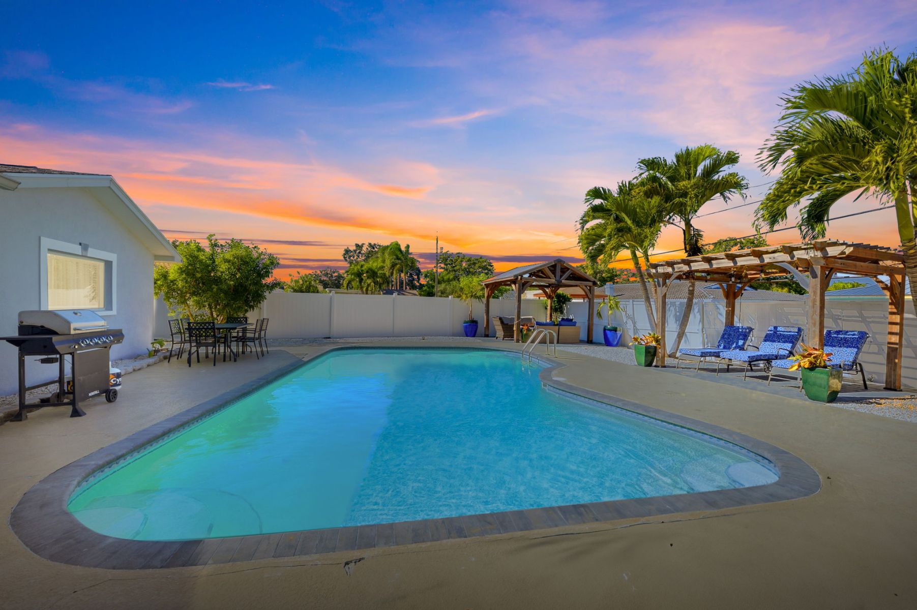 Sandy Beach Vacation Rentals LLC in Seminole, FL (4)