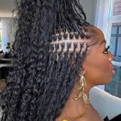 Helena Braiding & Barber Lounge in Houston, TX (4)