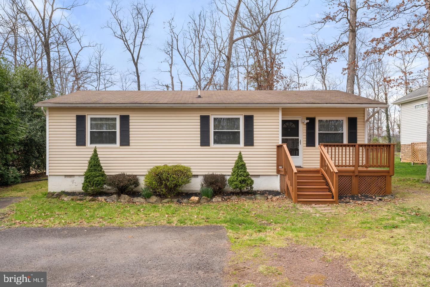 Katie Wedge - Katie The Real Estate Lady in Nokesville, VA (5)