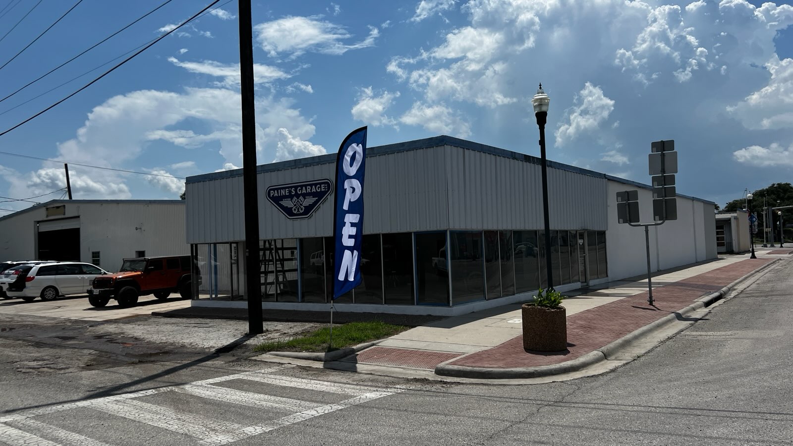 Paines Garage in Sinton, TX (2)