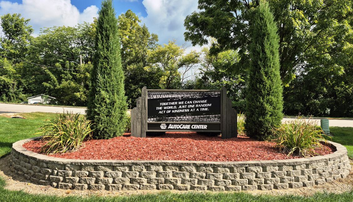 Ward 1 Automotive in Deerfield, WI