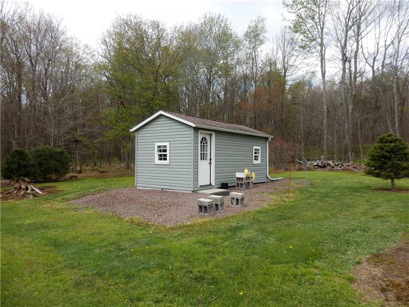 LynetteWalters Associate Broker , Berkshire Hathaway Home Services in Somerset, PA (2)