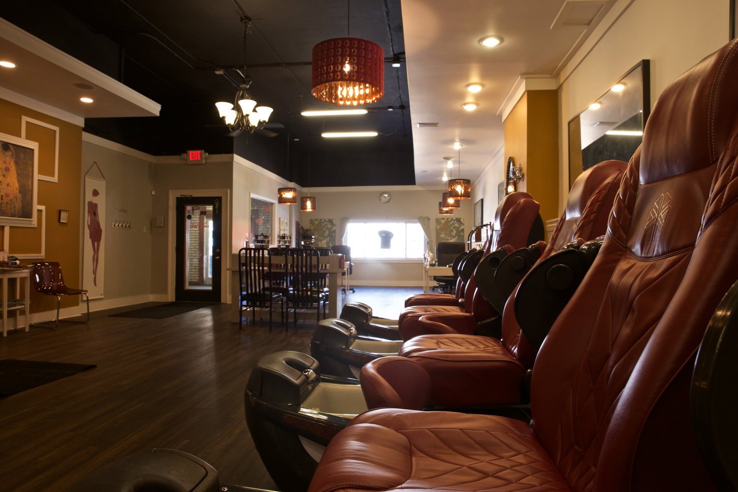Studio Nails in Milwaukee, WI (3)