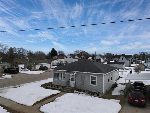 Carol, State Wide Real Estate in Marinette, WI (6)