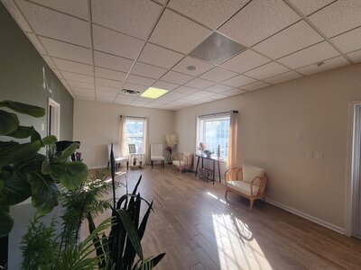 Raw Beauty Bar in Chardon, OH (4)