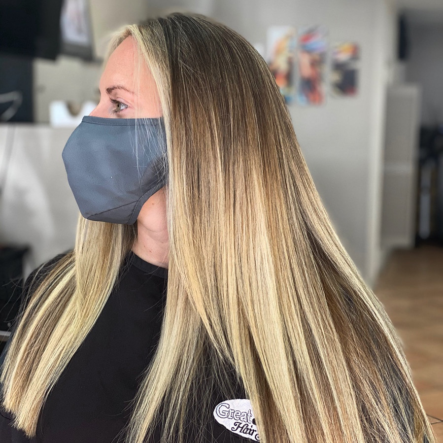 Great Looks Salon in Oakland Park, FL