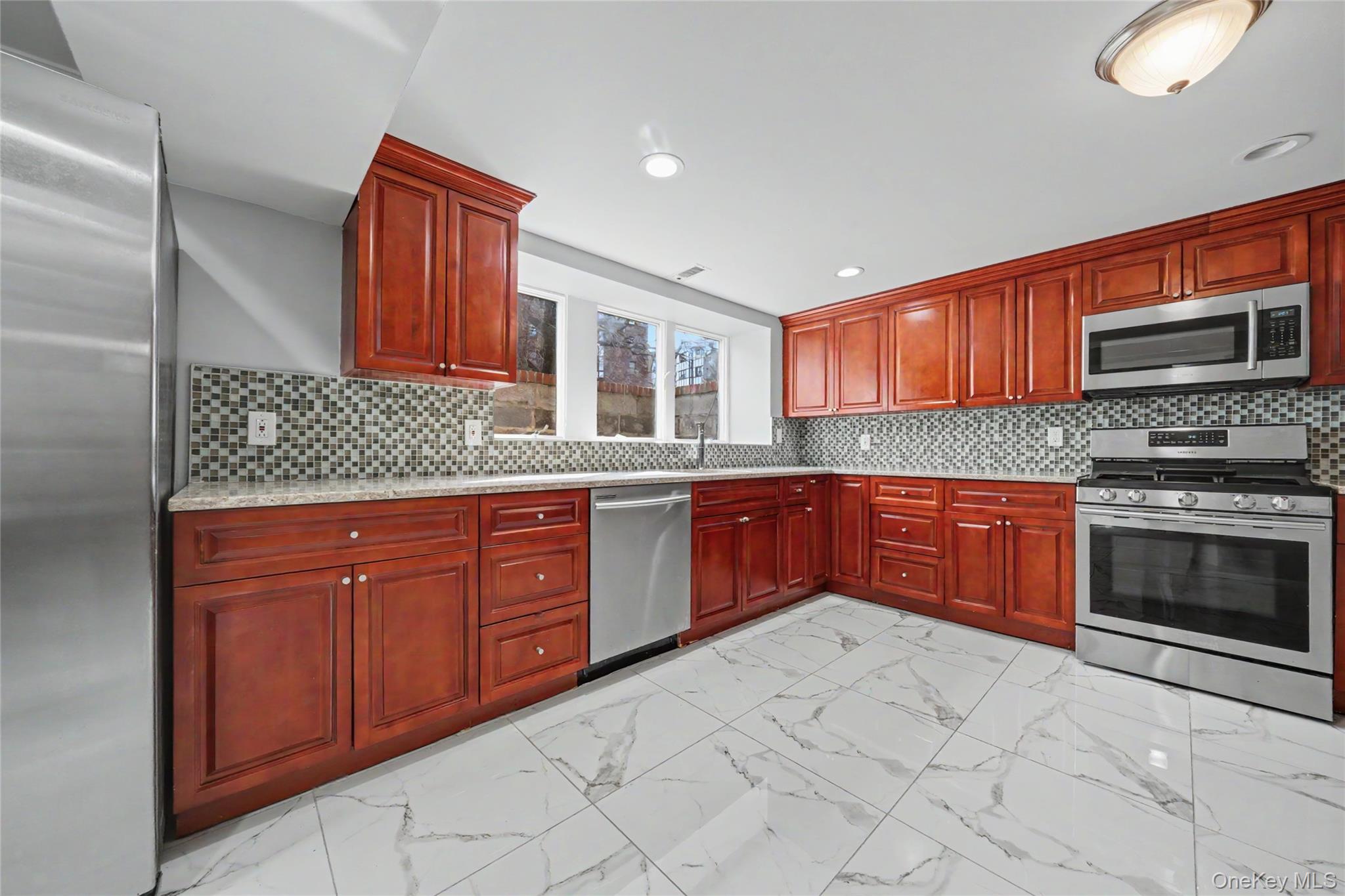 Sheridan Residential Group | Realtors | Real Estate in New Rochelle, NY (6)