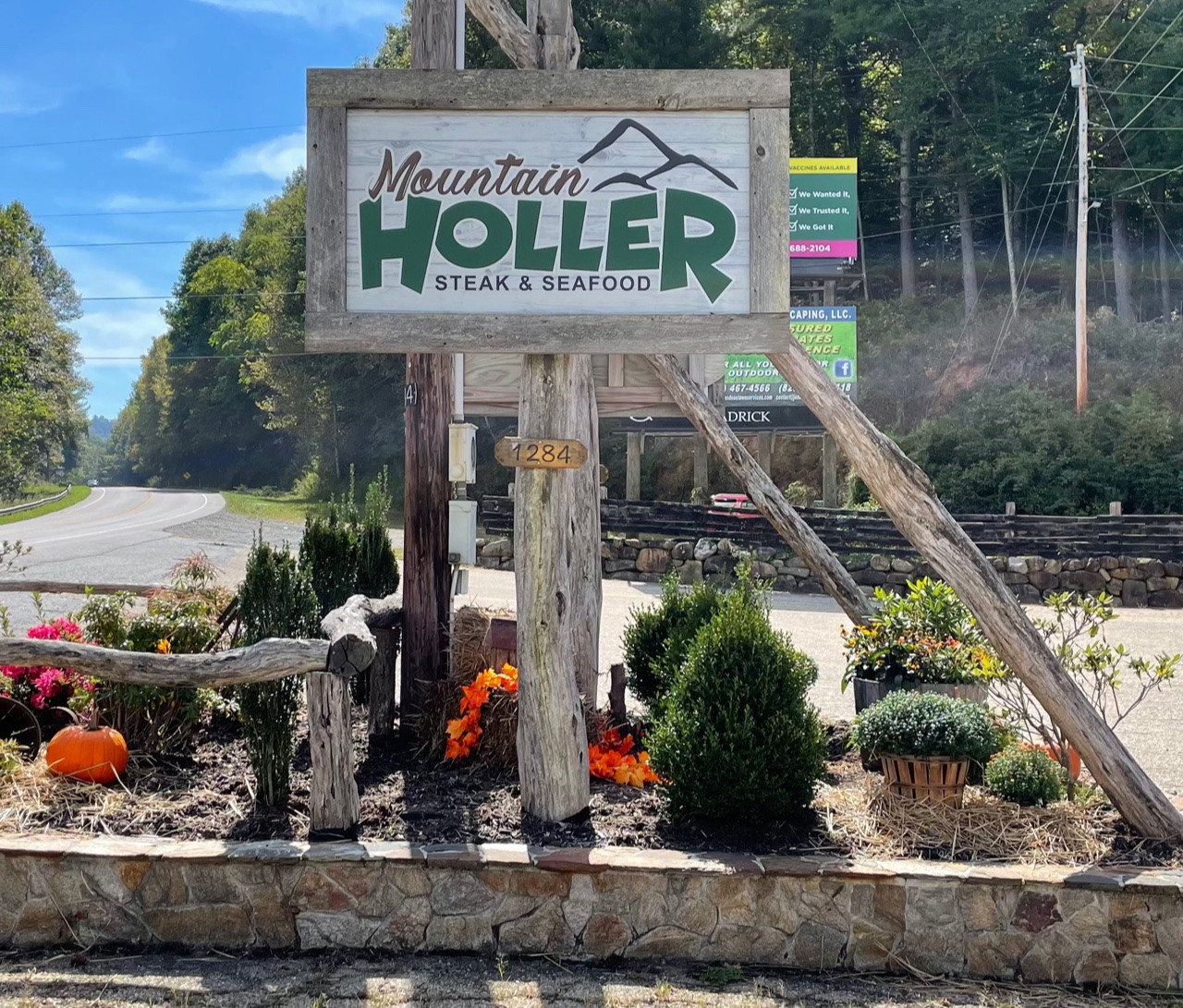 Mountain Holler Steak & Seafood in Bakersville, NC (2)