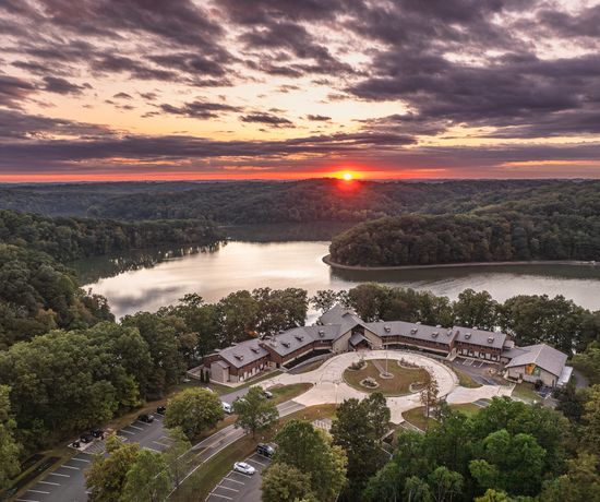 Burr Oak Lodge & Conference Center in Glouster, OH (6)
