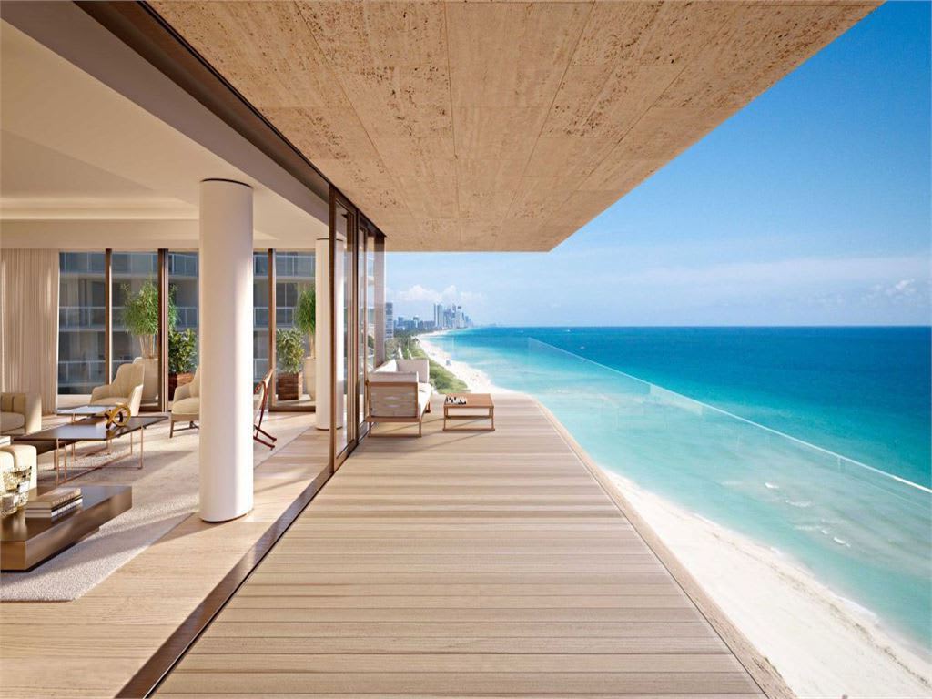 Vanessa Frank - Luxury Real Estate Advisor - Part of the Top 1.5% of U.S. Realtors in Surfside, FL (5)