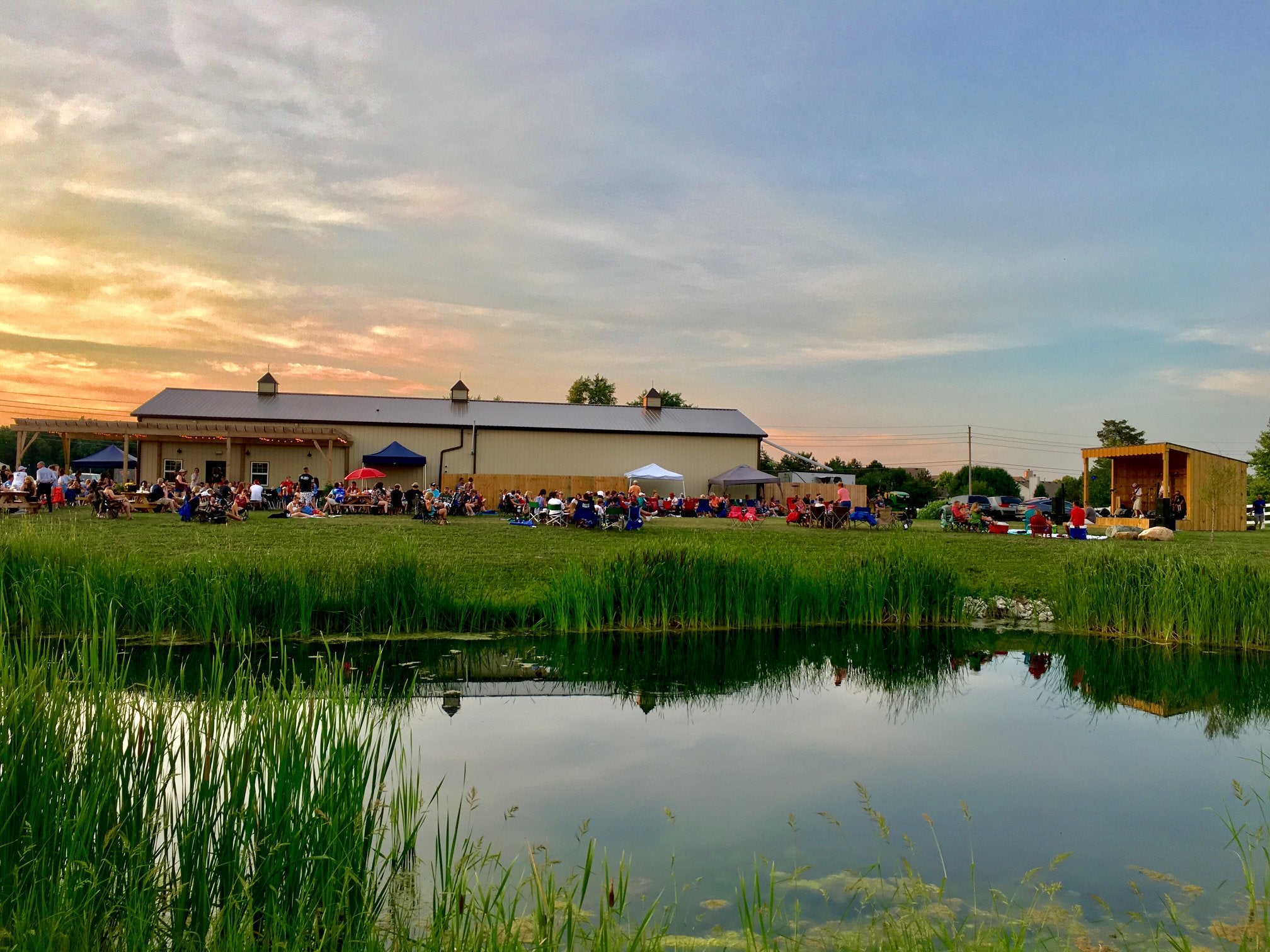Urban Vines Winery & Brewery in Westfield, IN (2)