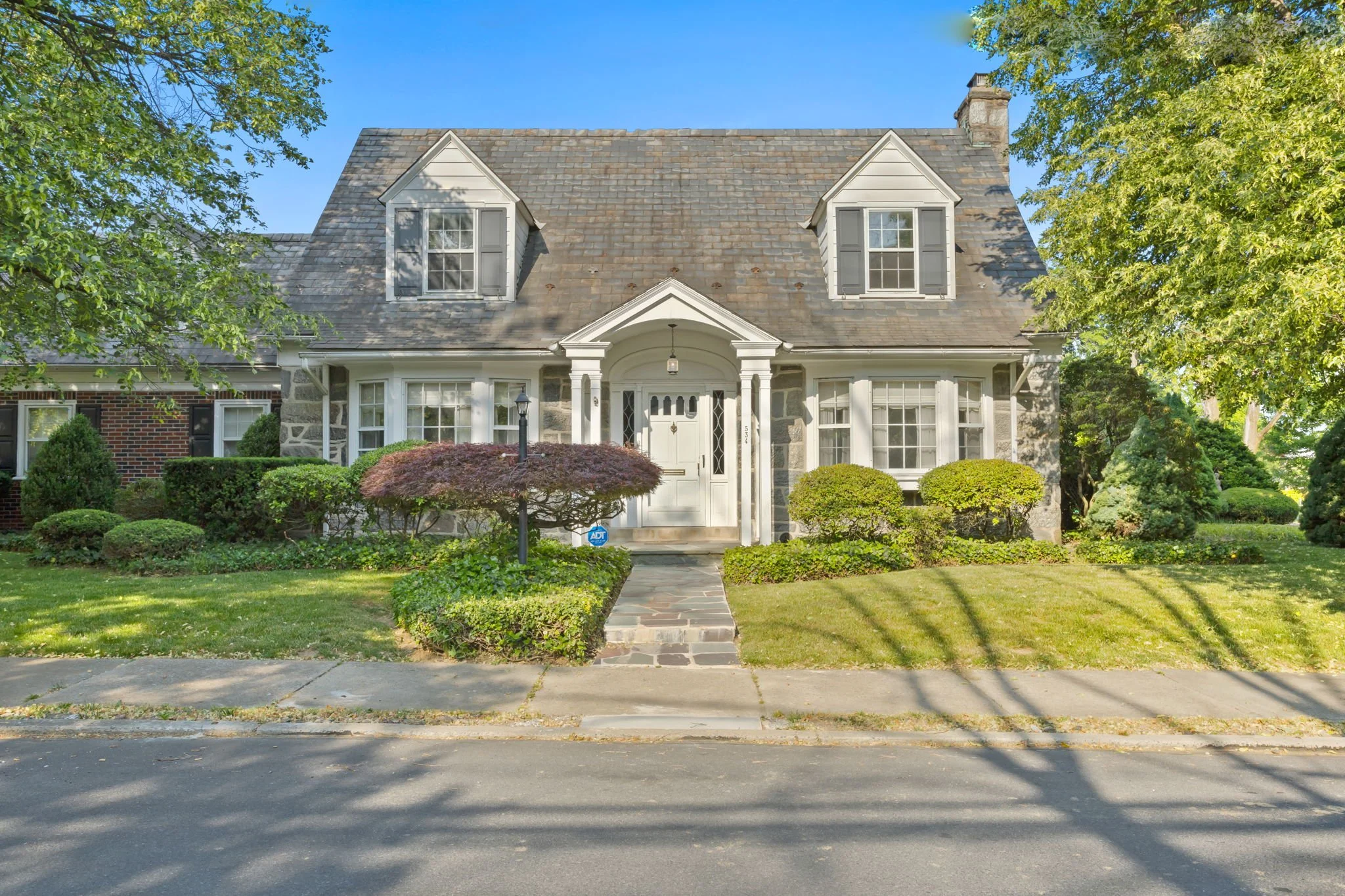 The Robert Dandi Real Estate Group at RE/MAX Central in Center Valley, PA (4)