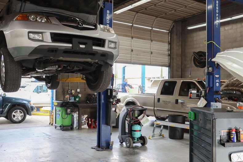 Bowman's Auto Repair in Woodland, CA (2)