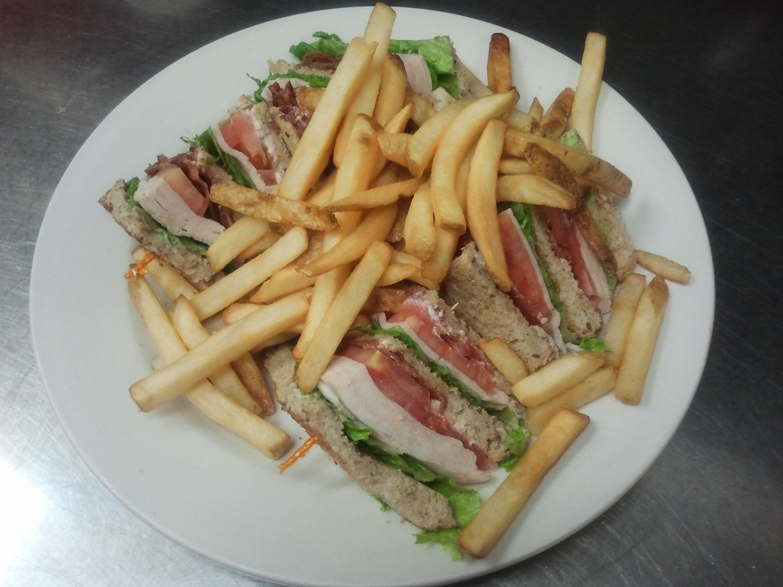 Eggheadz Cafe in Tinley Park, IL (4)