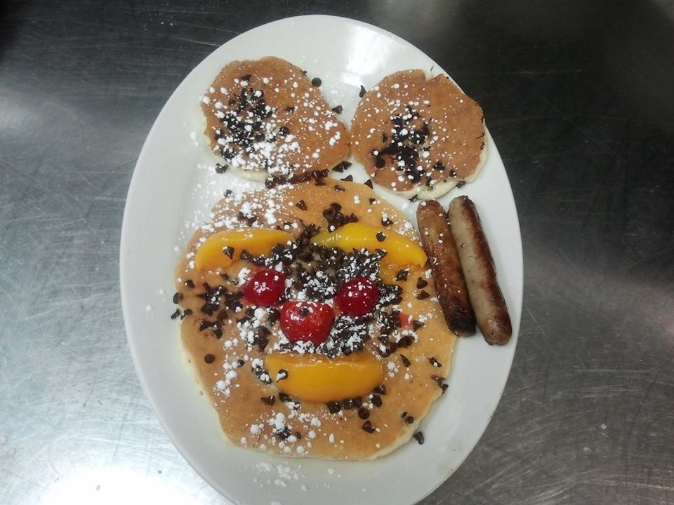 Eggheadz Cafe in Tinley Park, IL (6)