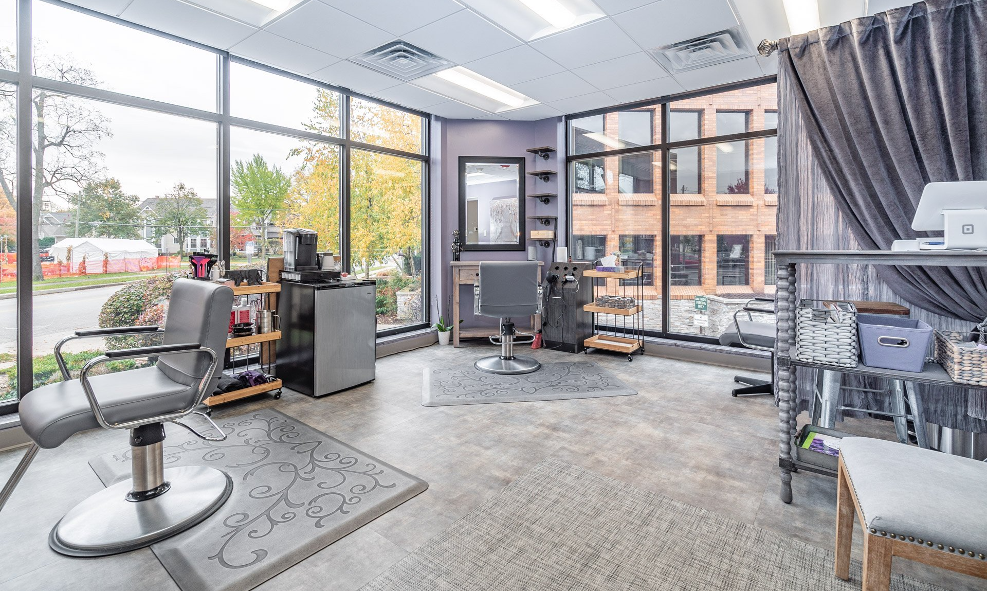 a'lainn Salon Suites in Park Ridge, IL