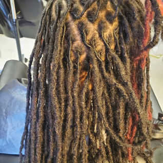 Ms. Cassie of Da Loc Shop in Westchester, IL (5)