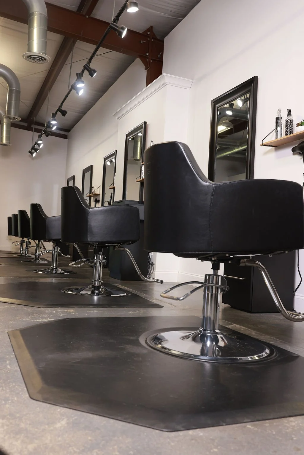 Studio T Hair Salon in Dora, AL