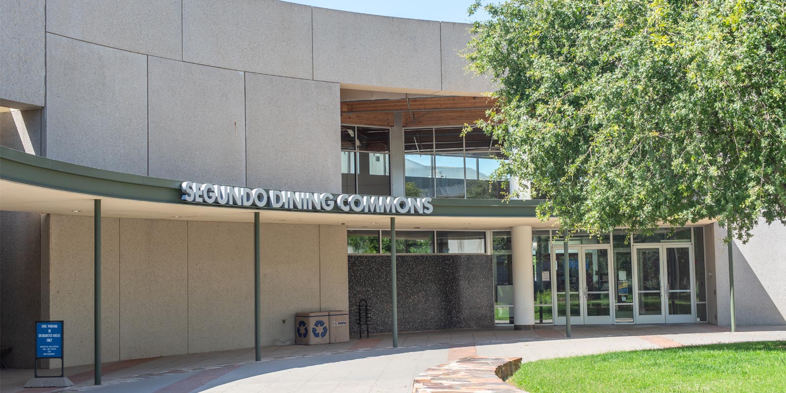 Segundo Dining Commons in Davis, CA (3)