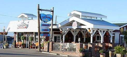 Sea Shanty in Cayucos, CA (2)