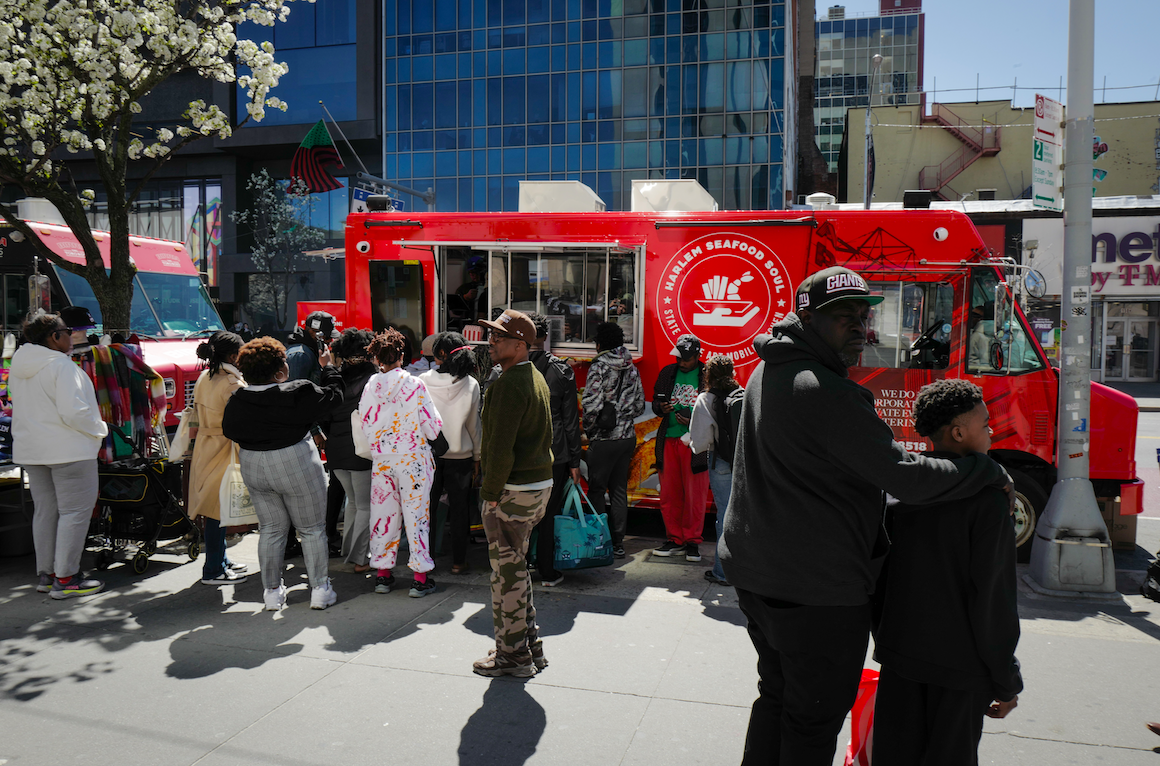 Harlem Seafood Soul Food Truck in New York, NY