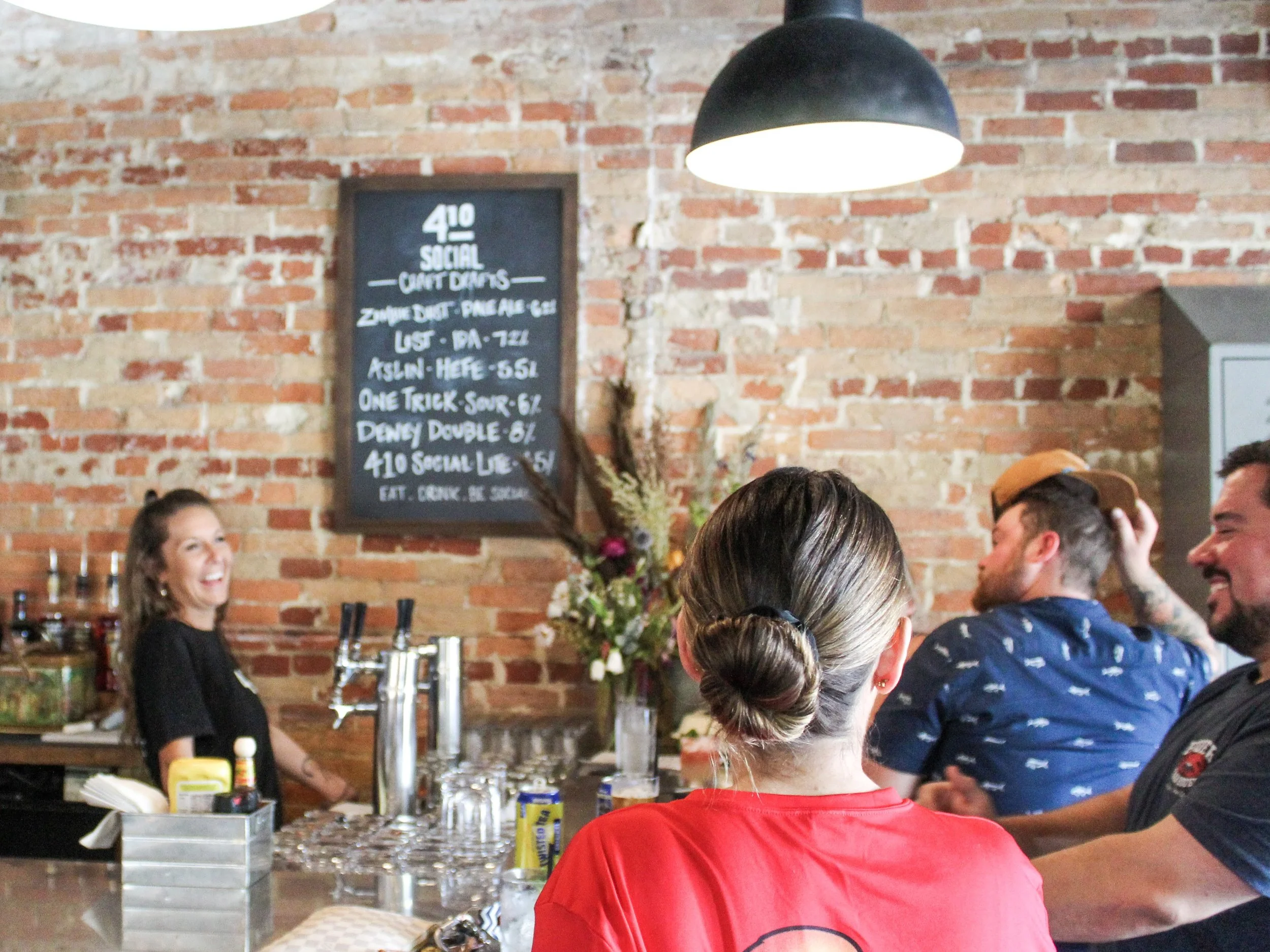 410 Social Eatery and Barroom in Berlin, MD (2)
