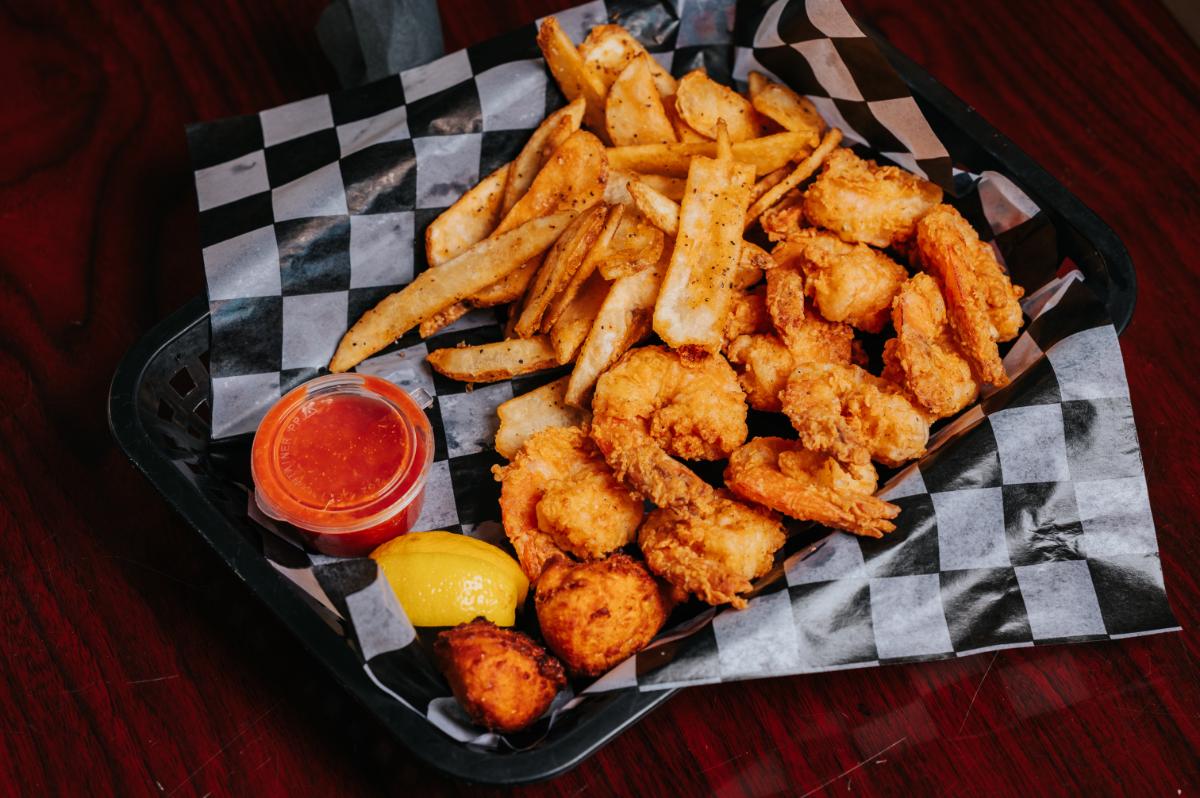 Greenside Bar & Grille in Rincon, GA (6)