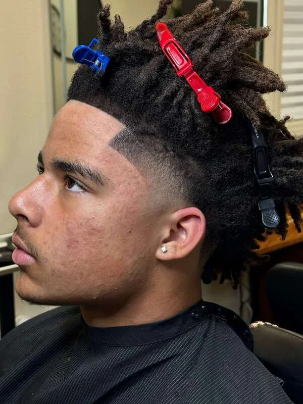 The Symmetry Pros BarberShop Escondido in Escondido, CA (5)