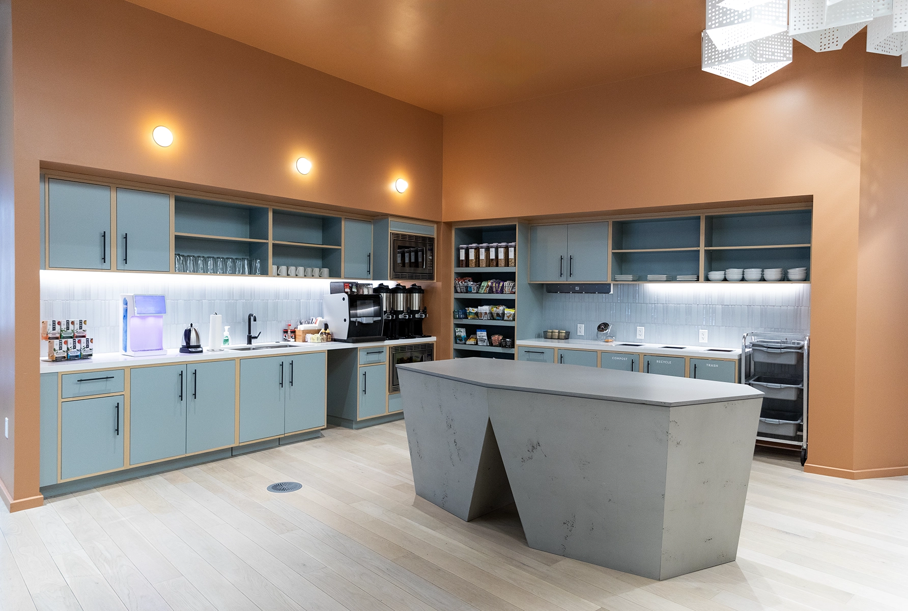 Snackwise Solutions, Inc. in Santa Clara, CA