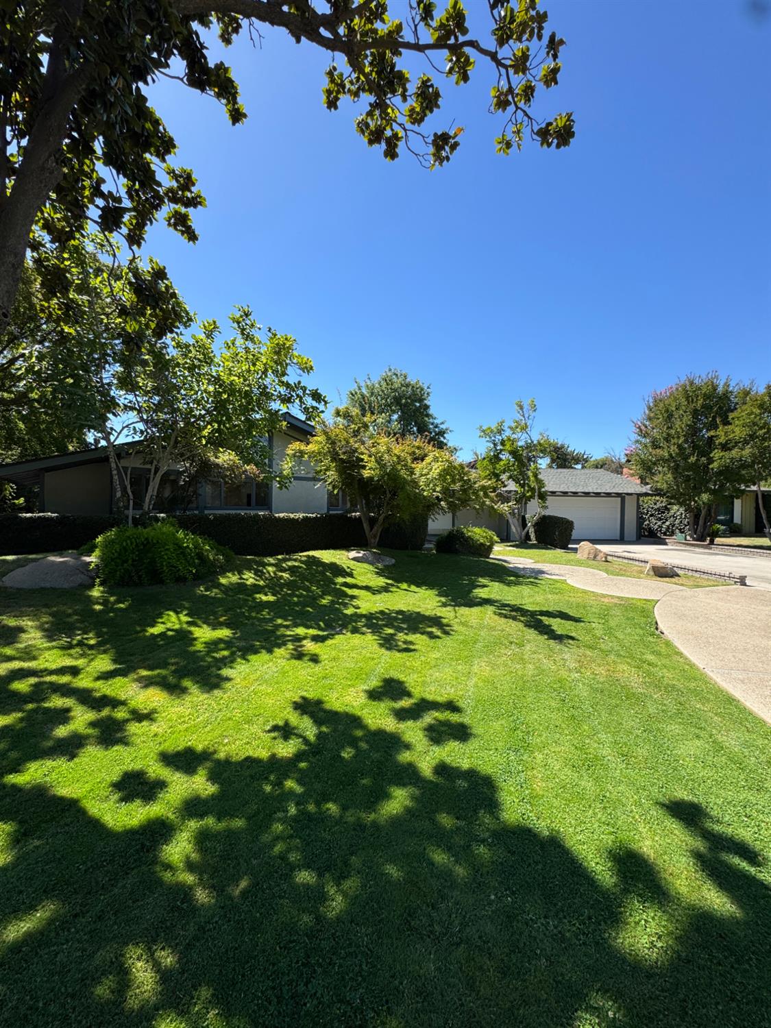 Elizabeth Garcia, Central Valley Realtor in Coalinga, CA (5)