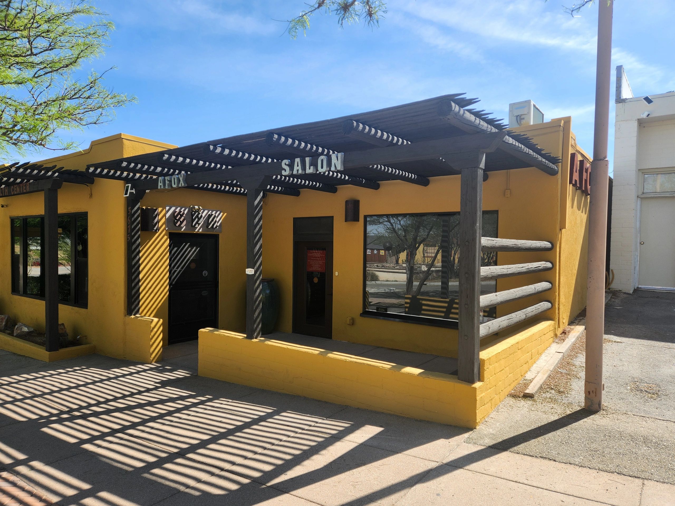 A Fox Salon Spa Suites in Twentynine Palms, CA