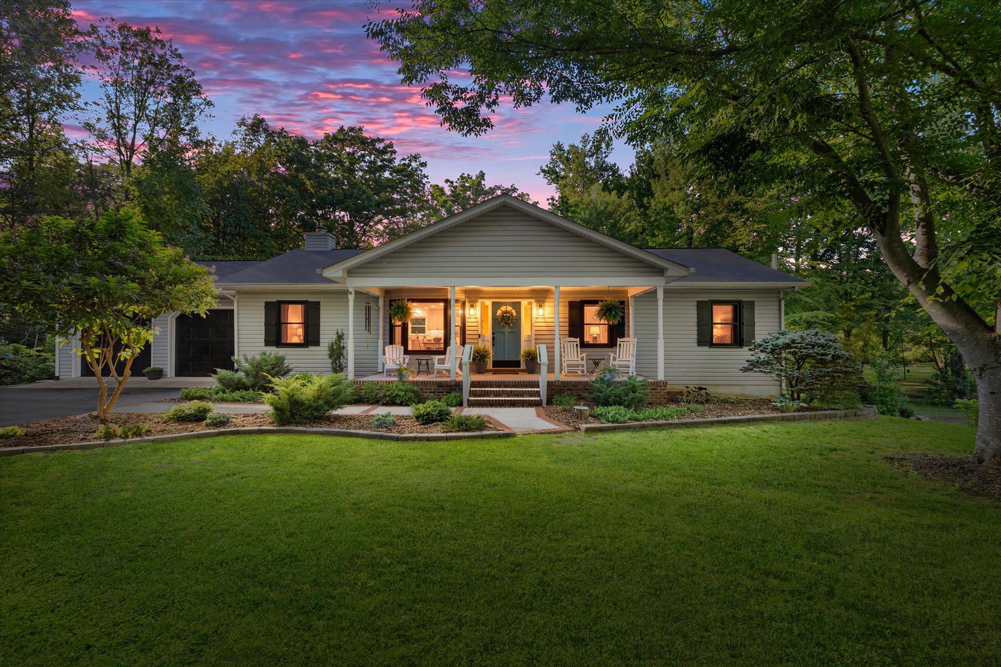 Alessandra Finn, Realtor® in Stafford, VA