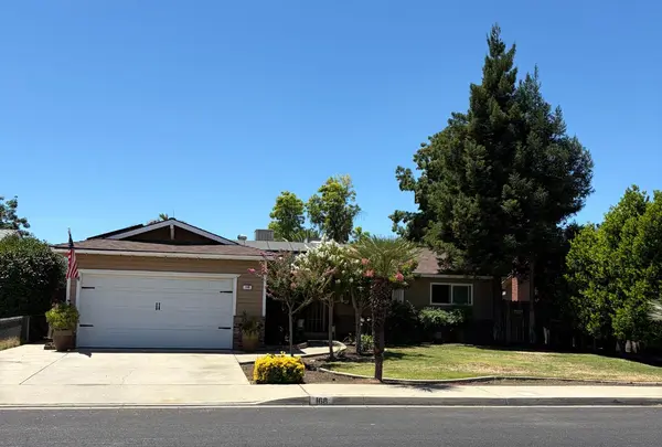 The Debra White Team @ Real Broker Technologies Hanford, Ca. in Hanford, CA (6)