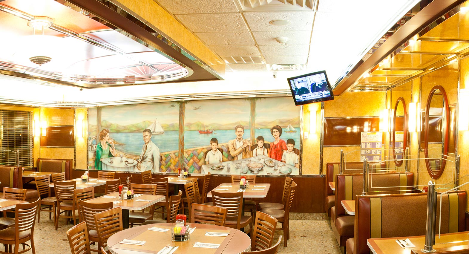 Tenafly Classic Diner in Tenafly, NJ