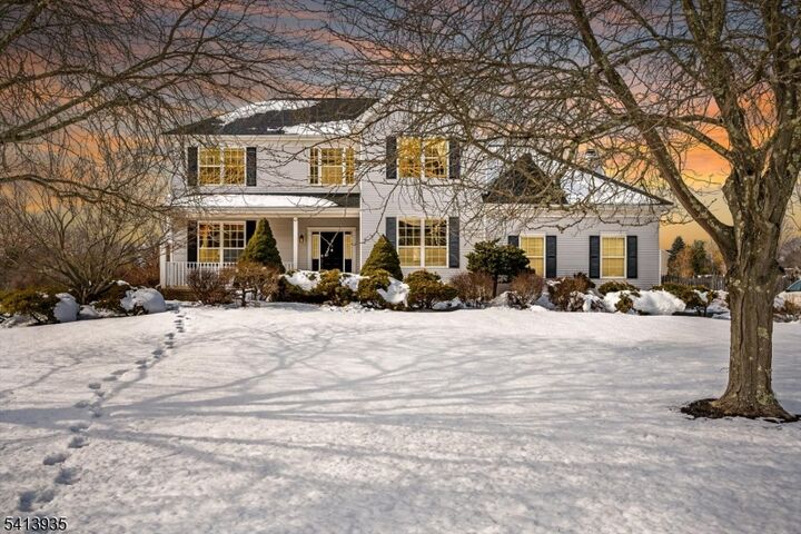 Cindy Armour-Helm, REALTOR , Better Homes and Gardens Real Estate Maturo in Harrisburg, PA (6)