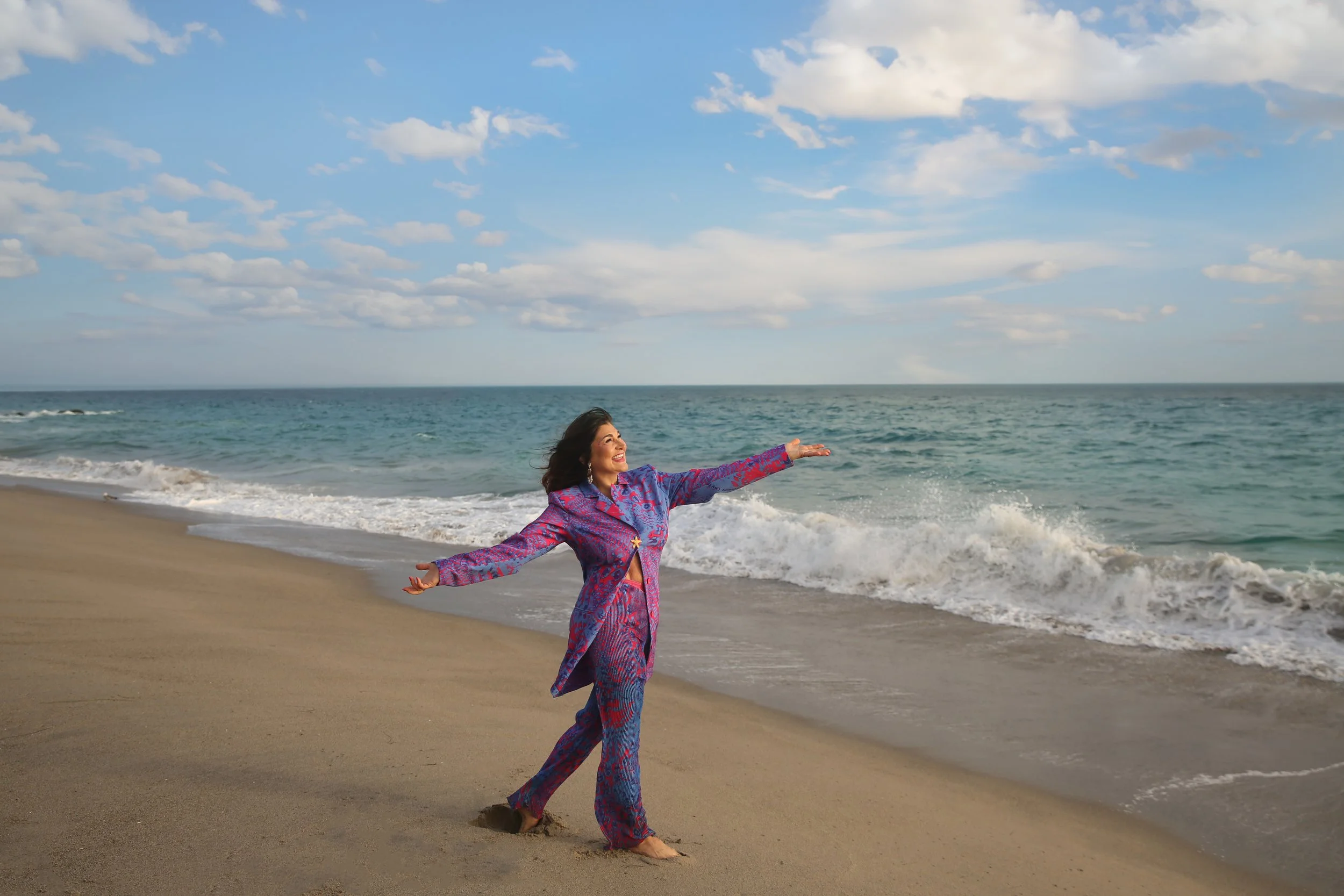 Ani Dermenjian in Malibu, CA (2)