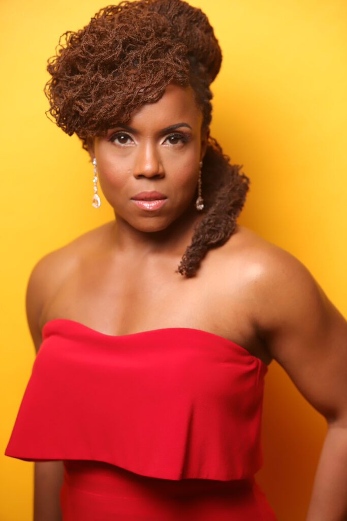 Sabine's Hallway Natural Hair Salon / Crown Spa in Brooklyn, NY (4)