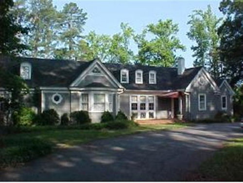 Bradshaw Land & Realty in Thomson, GA