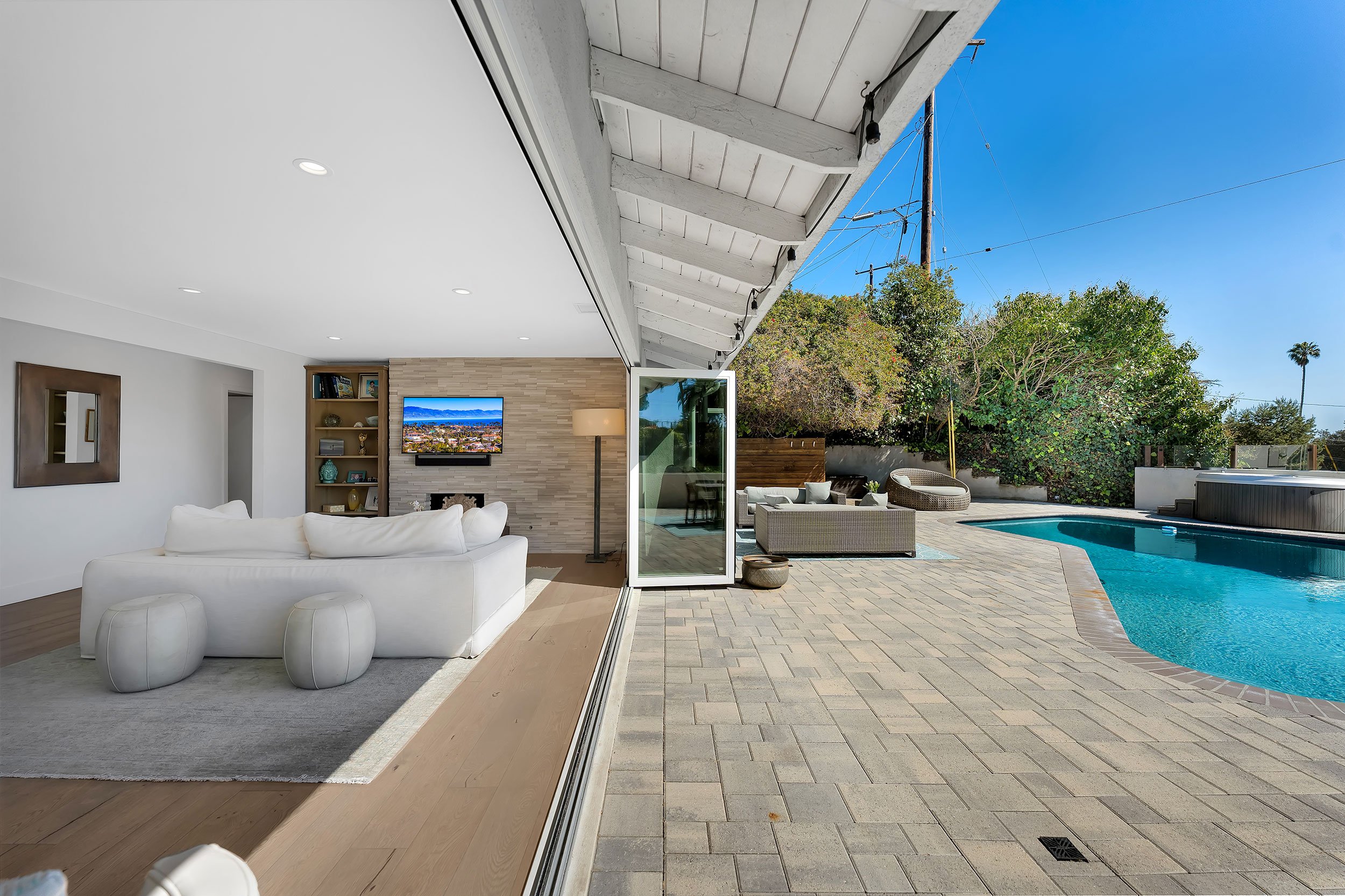 Taryn Martin - Realtor in Montecito, CA (4)