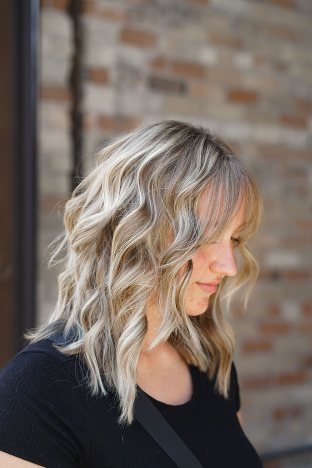 Tangles Salon Studio in Racine, WI