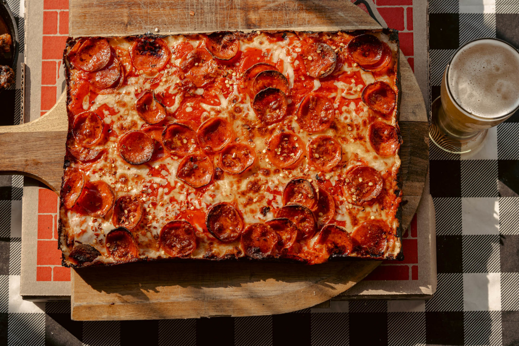 Pizza 750 in Willow Springs, IL