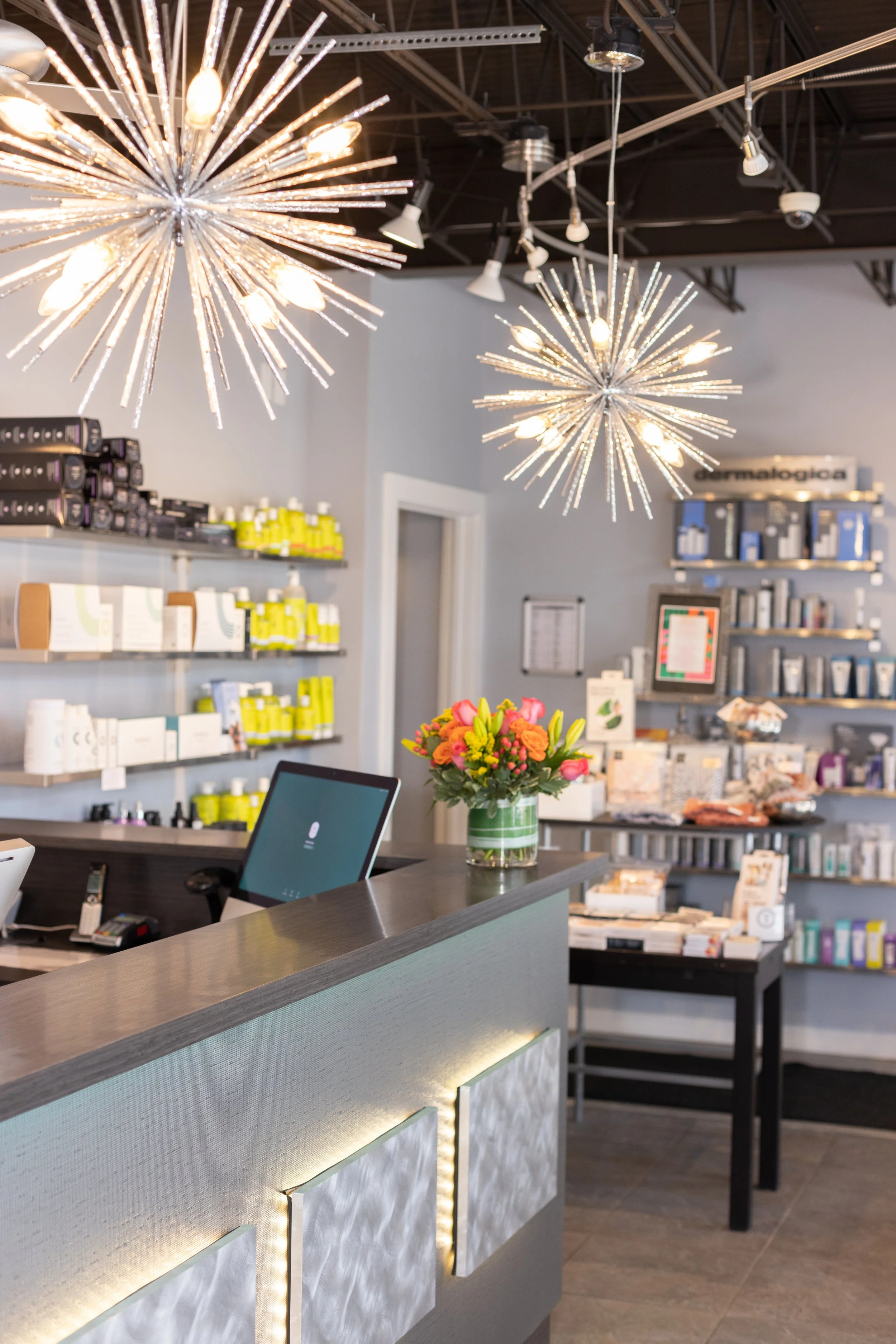 Indulge Salon + Skin in Whitefish Bay, WI (2)