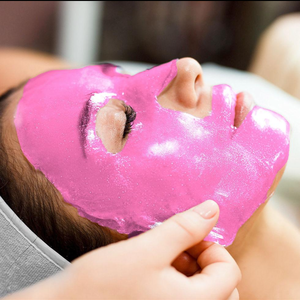 Champagne Beauty Parlor in Akron, OH (3)