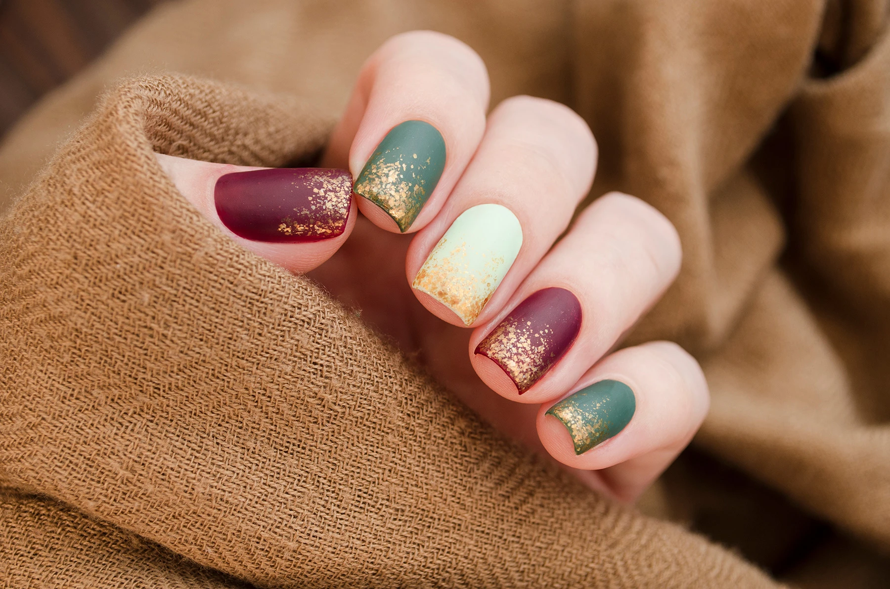 Lavish Nail Lounge in Verona, WI (2)