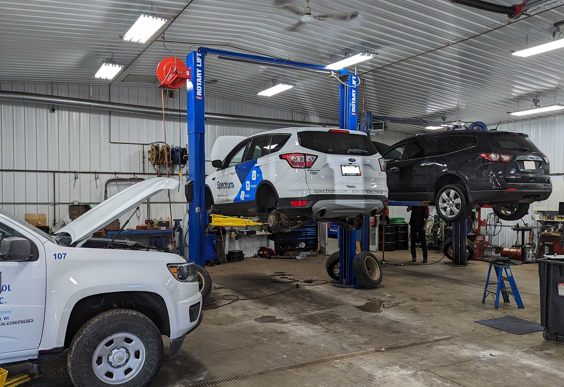 Al Huss Auto & Truck in Kaukauna, WI (2)