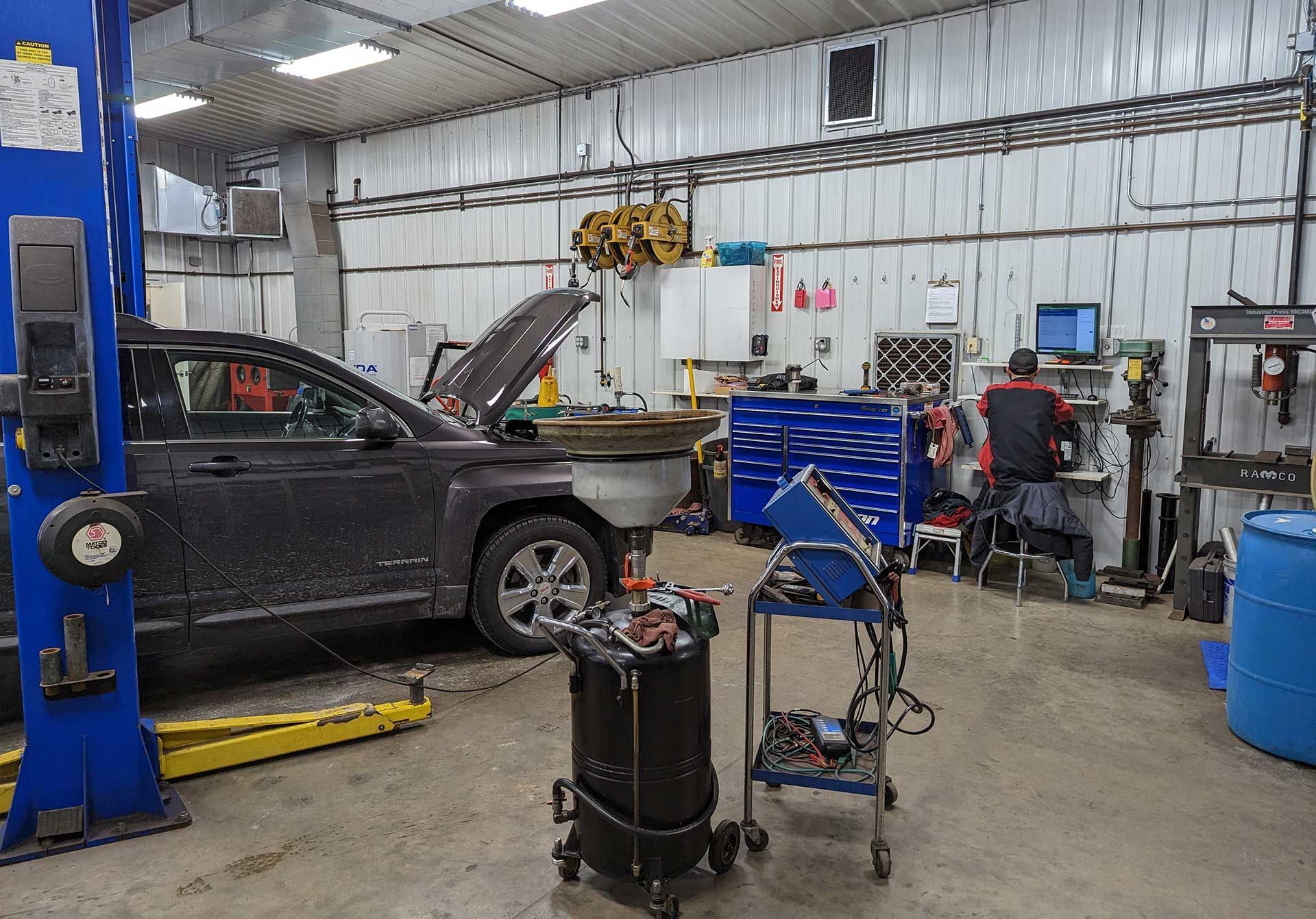 Al Huss Auto & Truck in Kaukauna, WI (3)